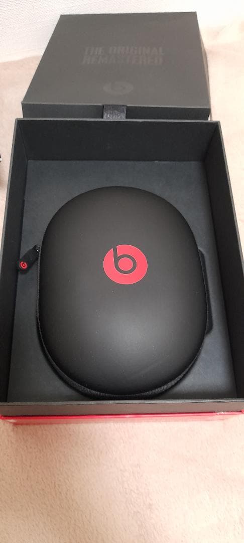 ヘッドホン Beats Studio Wired