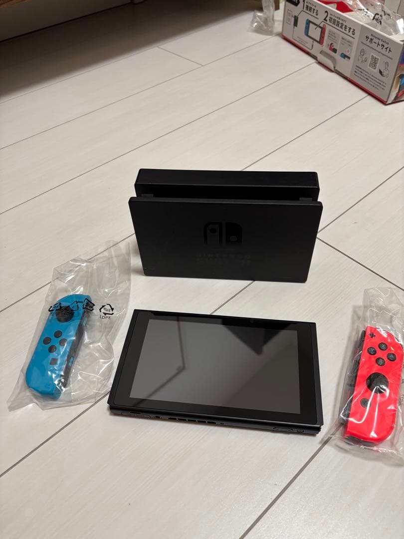Nintendo Switch 本体(新型)箱あり