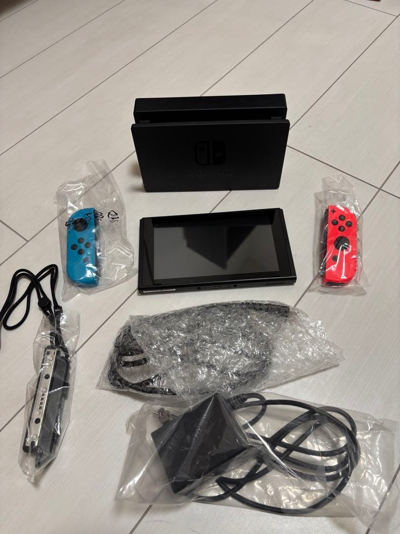 Nintendo Switch 本体(新型)箱あり