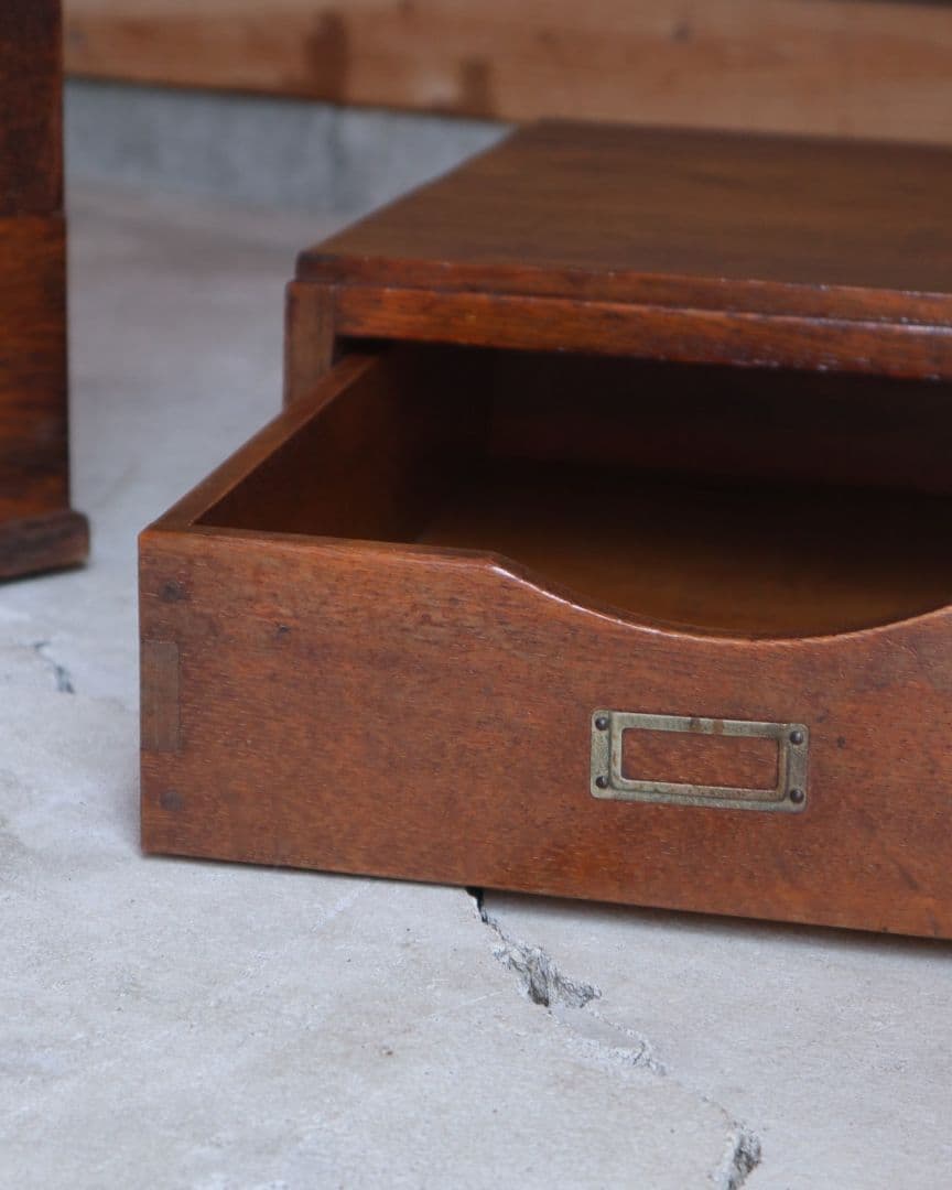 A4収納・セパレート可能な楢(ナラ)の4杯小引き出し