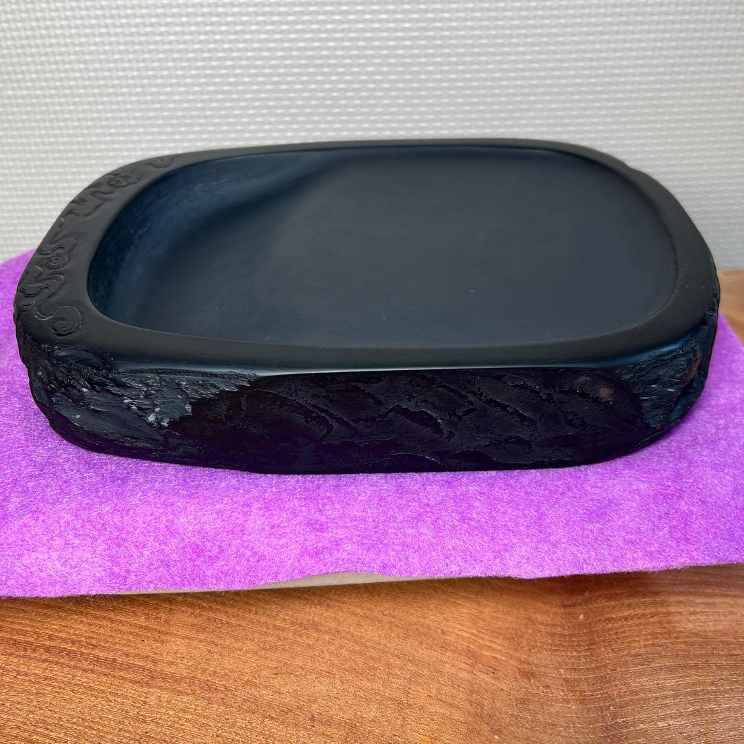 ⭕️雨端硯　名工　12代　雨宮弥兵衛　縁に昇雲を彫刻　程度良い　大型自然硯