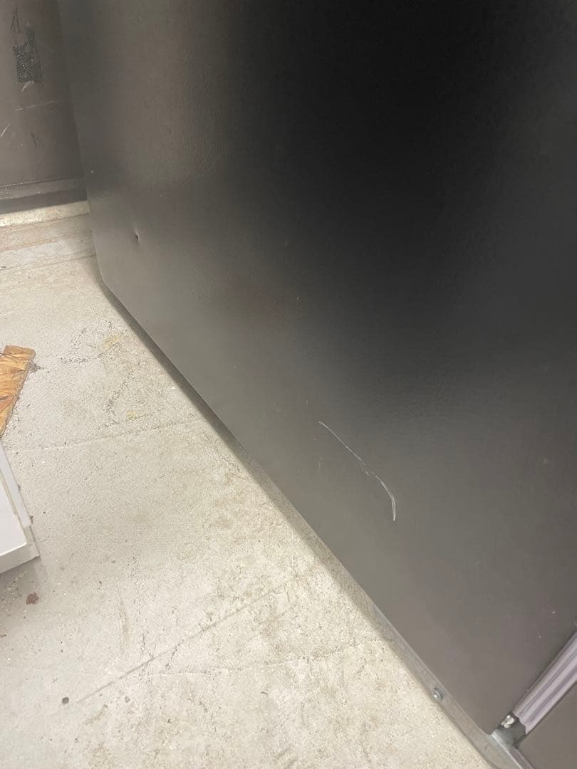 やます　MITSUBISHI冷蔵庫 MR-C37Y-P