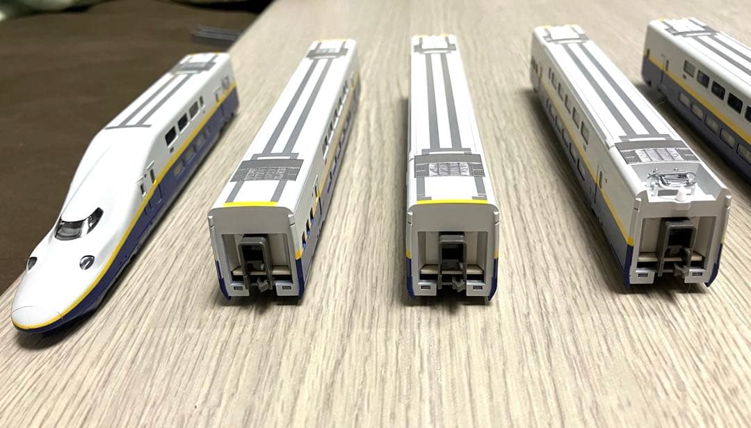 KATO E4系新幹線Max8両セット10-292、293