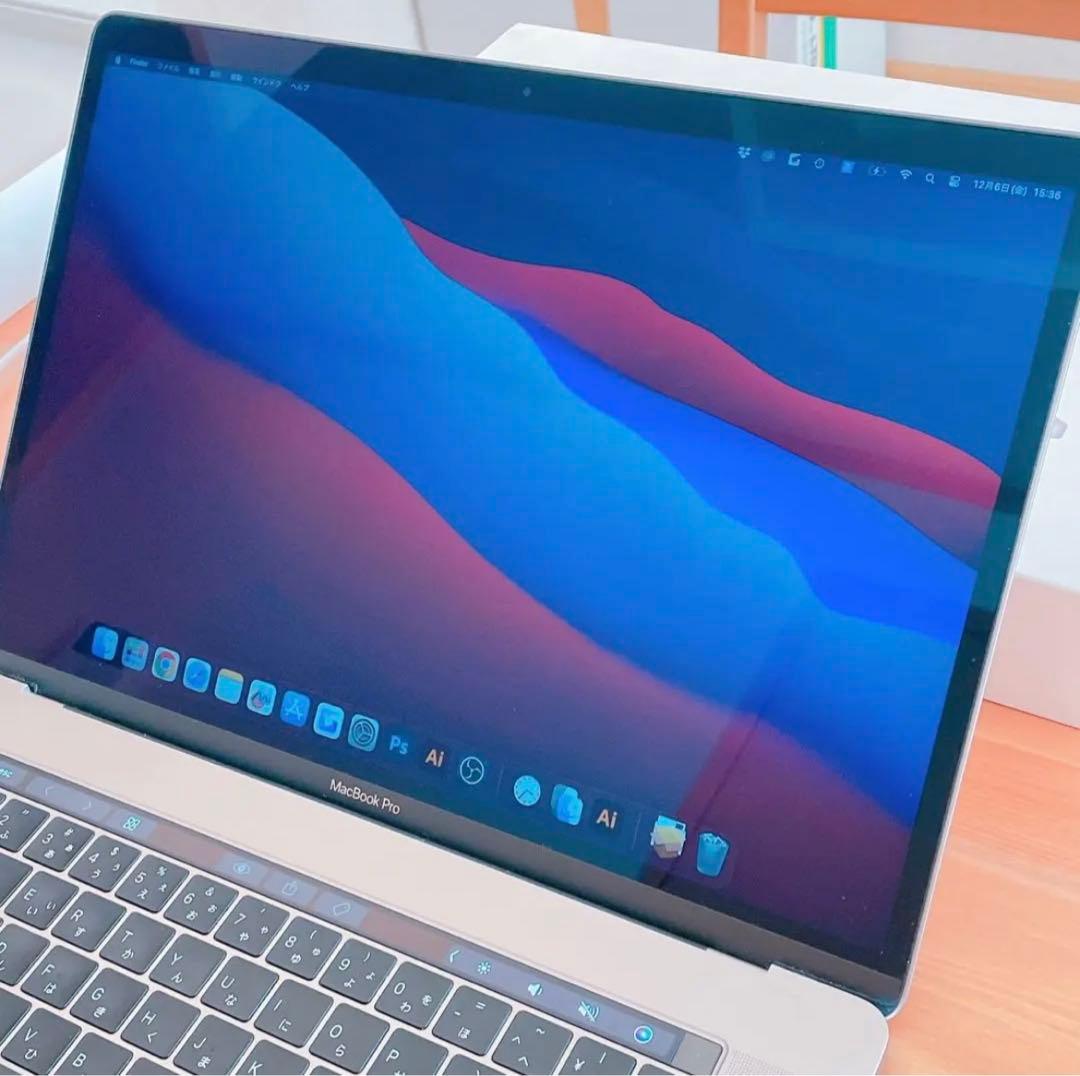 MacBook pro 15インチ 2019 i9 メモリ32GB