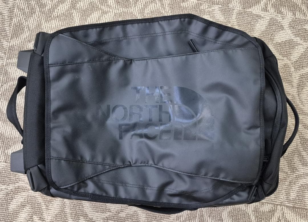 ノースフェイス　キャリーケース　機内OK　キャリーバッグ