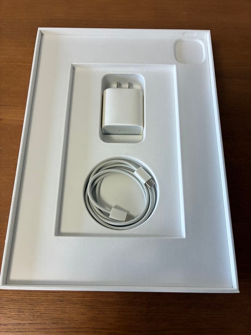 Apple iPad Pro (11インチ)第3世代 本体　WIFI　128GB