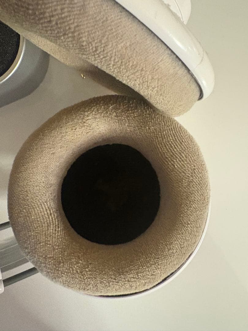 AKG K701 有線ヘッドホン ホワイト