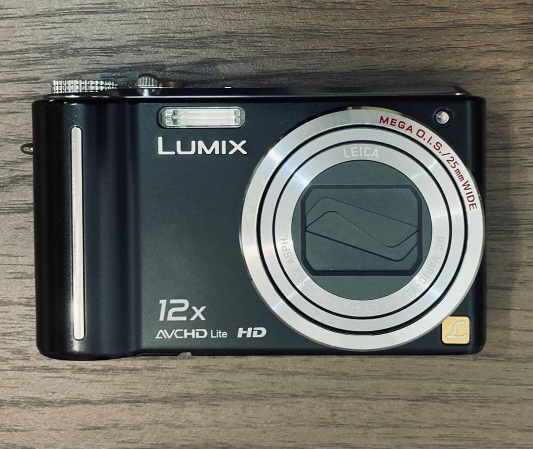 Panasonic LUMIX DMC-TZ7 （バッテリー、充電器、SD付）