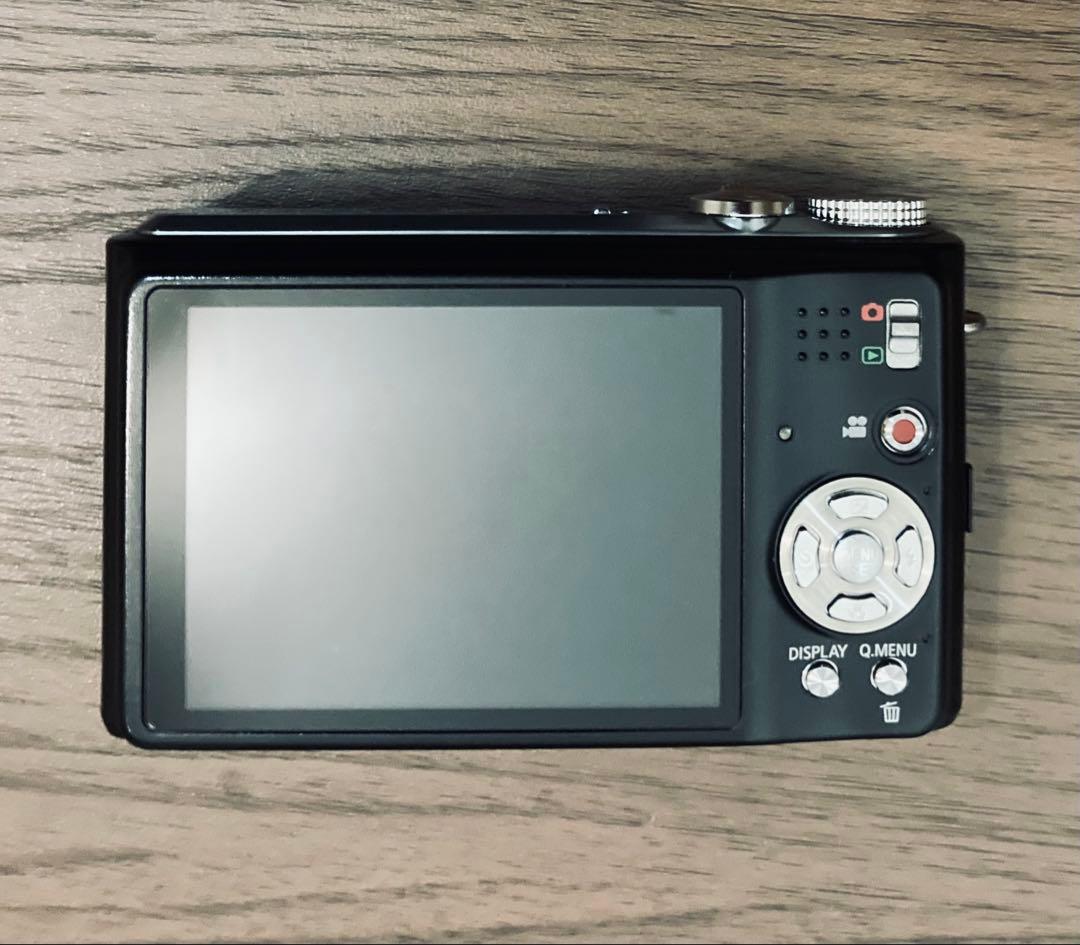 Panasonic LUMIX DMC-TZ7 （バッテリー、充電器、SD付）