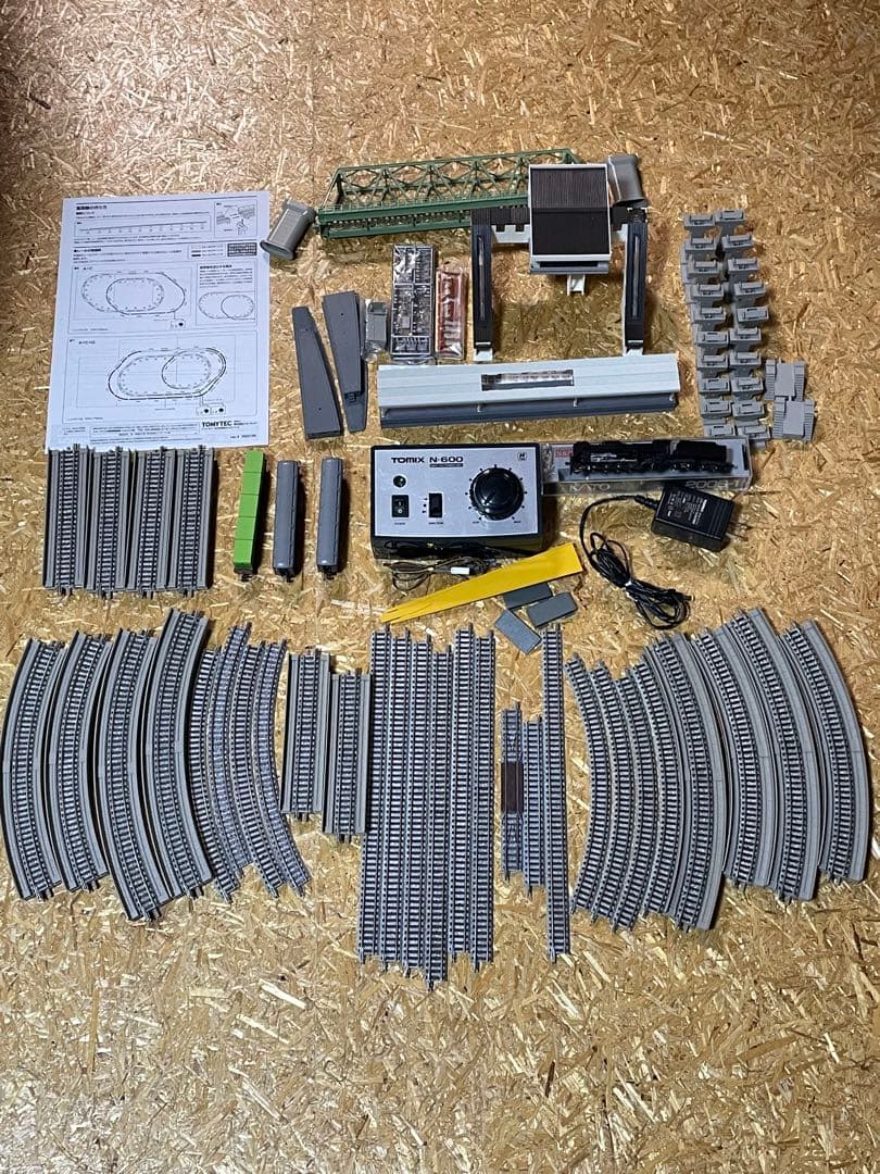 Nゲージ TOMIX立体交差レールセット 機関車つき