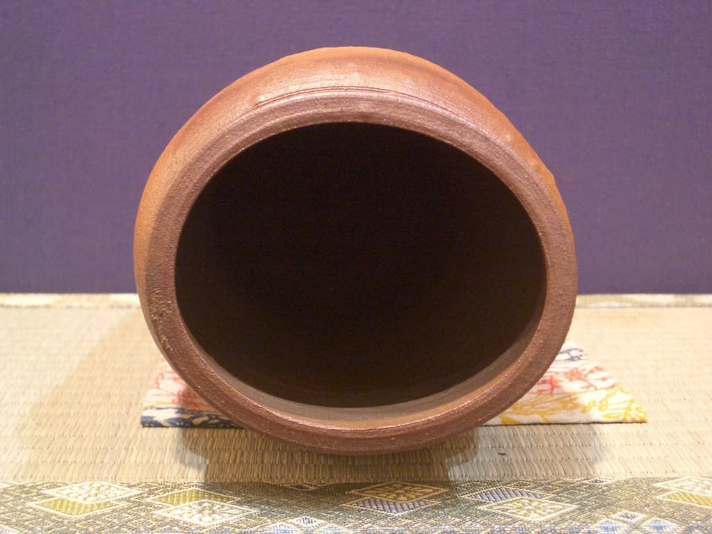 南蛮焼　清水楽山作　花生　無傷　共箱　古物。