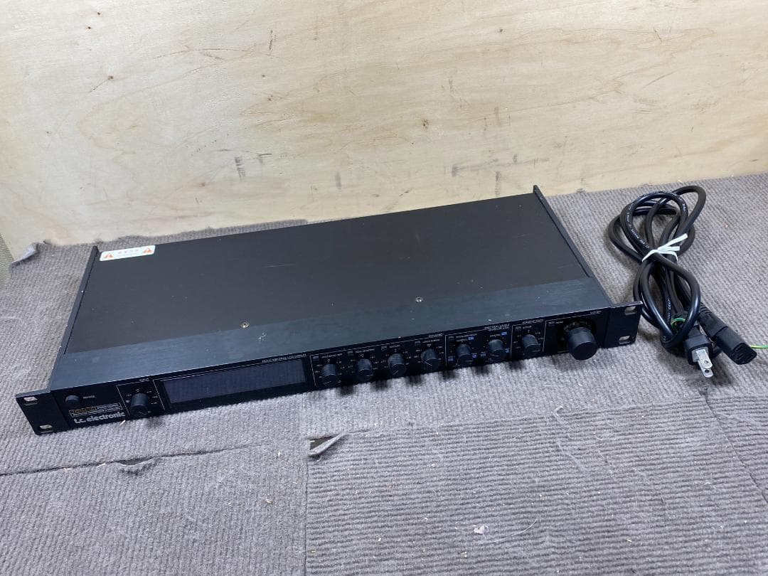 27 TC electronic TRIPLE-C コンプレッサー