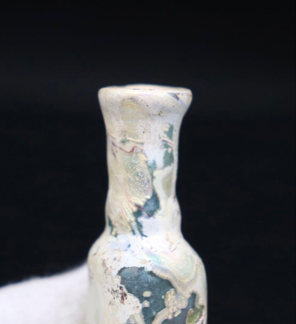 ローマンガラス　小瓶①　香水瓶　送料込み1223