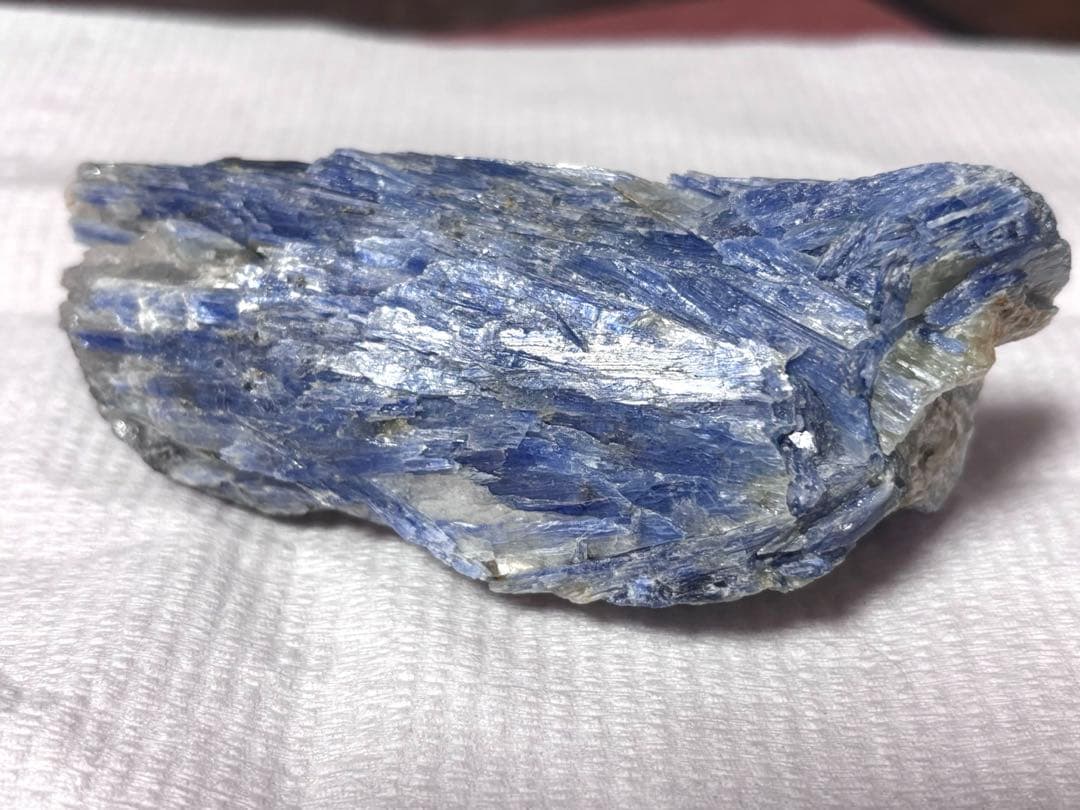 【レア】高品質カイヤナイト 原石 鉱物標本 カイヤナイトシリカ