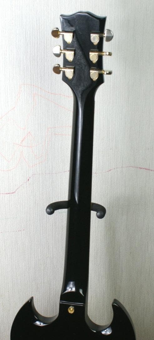 レア　ブラック　バッカス ＳＧ　ハムバッッキング３ピックアップ仕様　アーム付