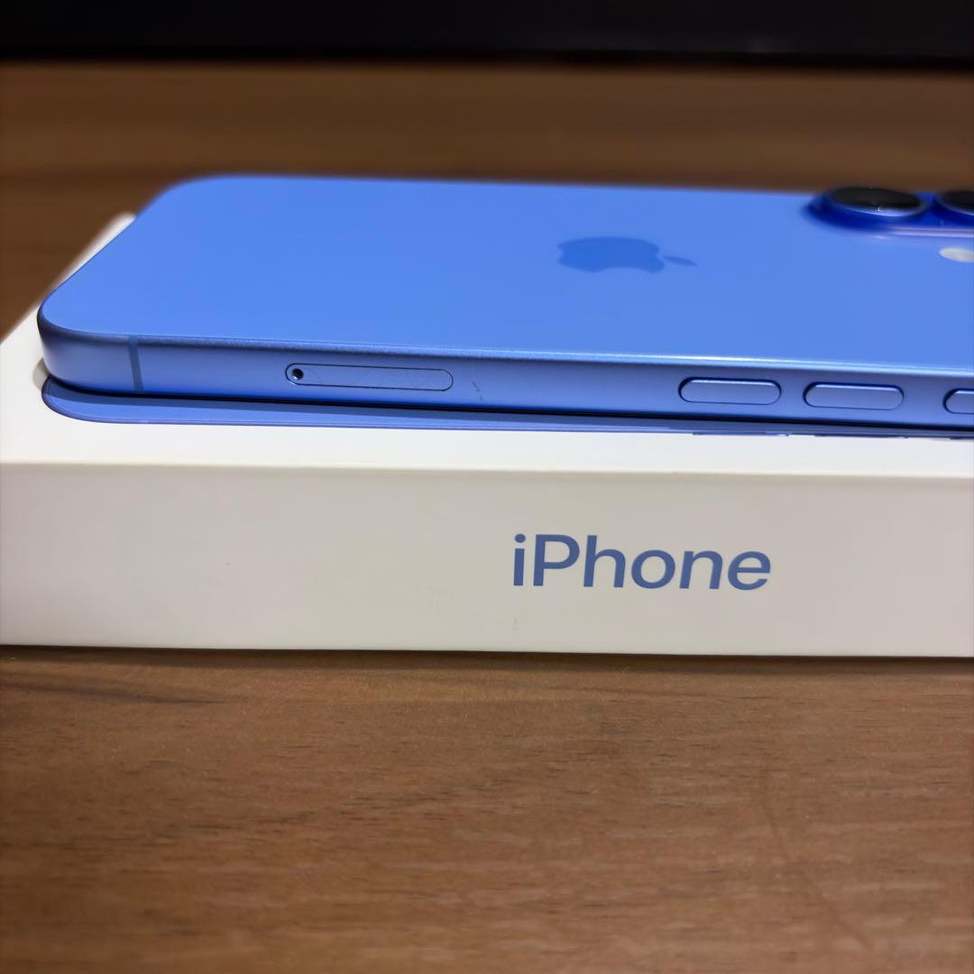 m*e様 iPhone16 128GB SIMフリー ウルトラマリン バッテリー