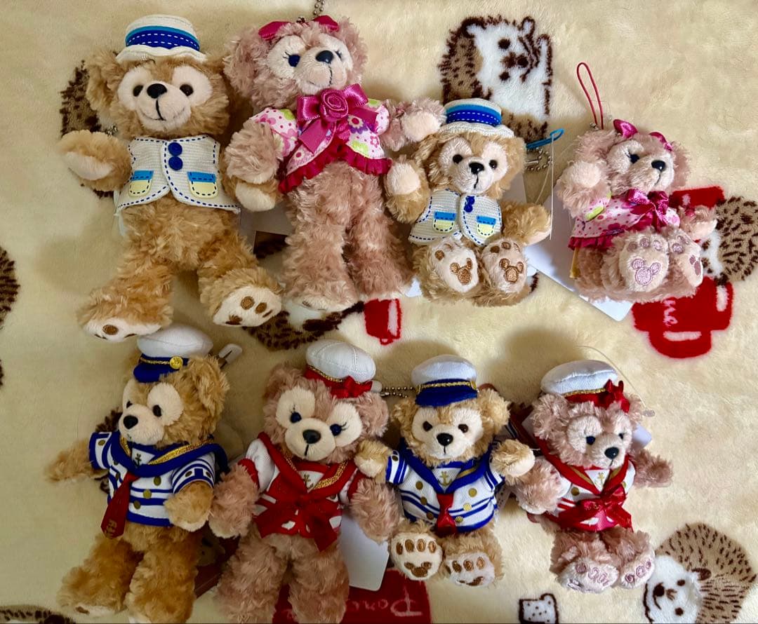 約50個！ダッフィー シェリーメイ ジェラトーニ ぬいぐるみバッジ ストラップ