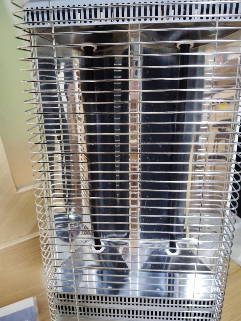 極美品・動作良好 ダイキン ERFT11ZS-W セラムヒート 2023年製✨️