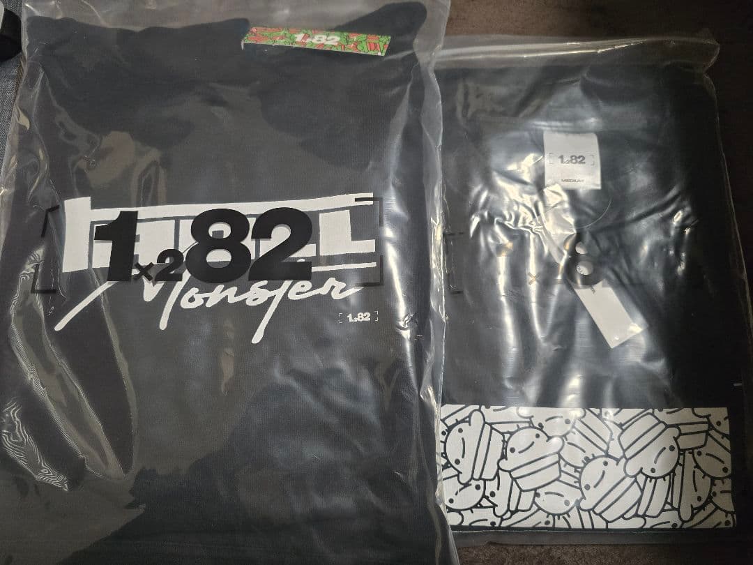 ぐちつぼ　182　Tシャツ　フーディー　セット