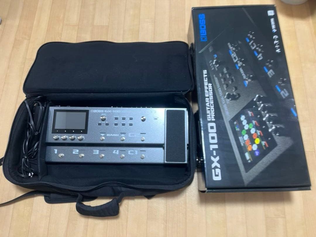 BOSS GX-100 専用ケース付き