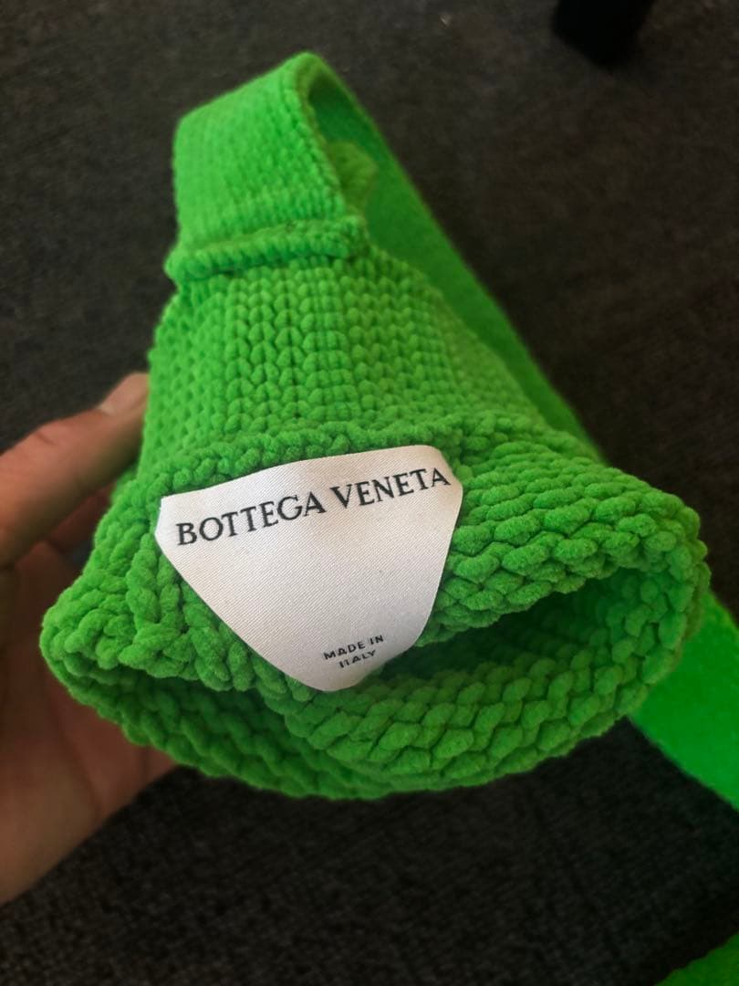 ボッテガヴェネタ　ヘビーウェイトシェニールグローブミトン手袋