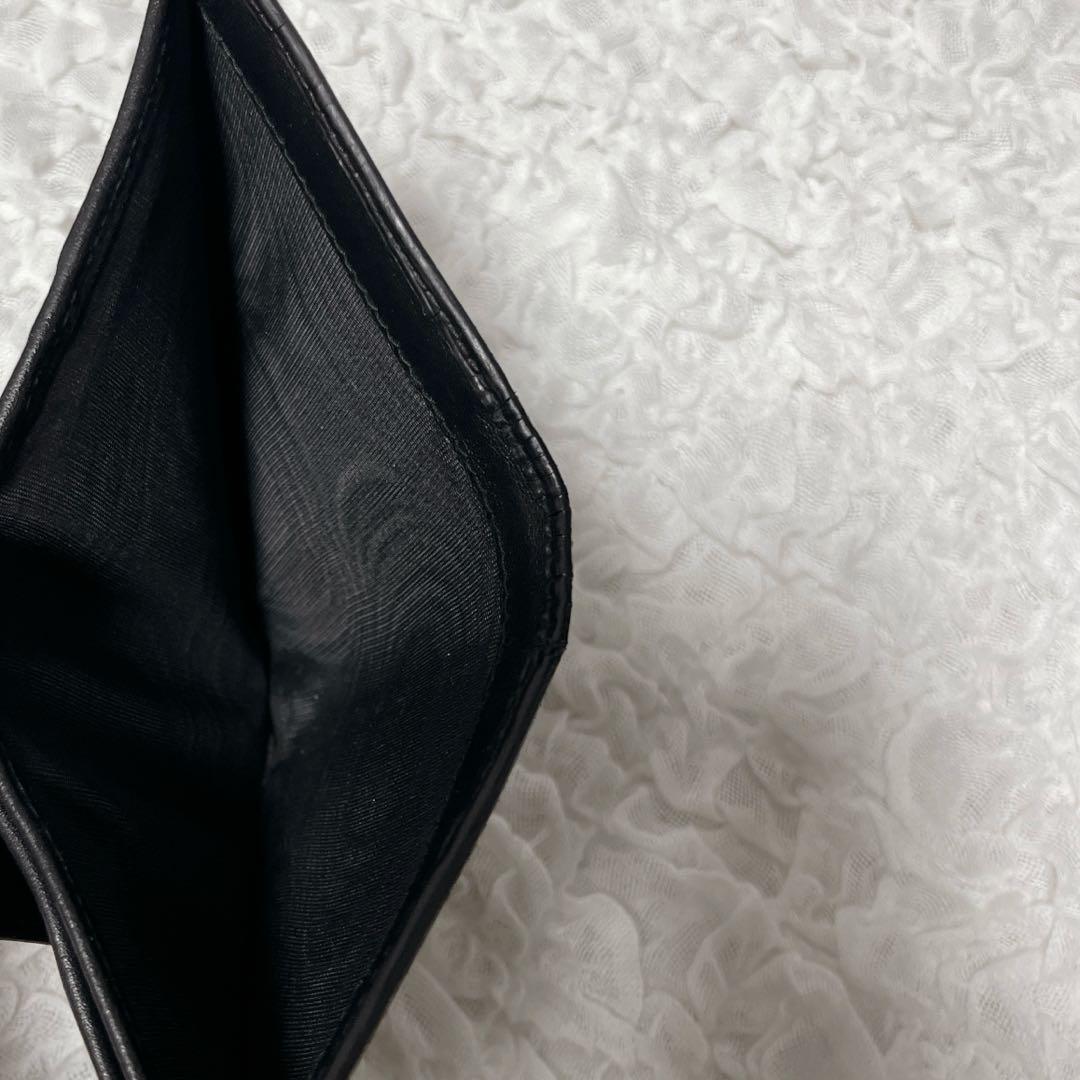 PRADA ブラック ヴァッテロムーブ　二つ折り財布　プラダ　レザー　ゴールド