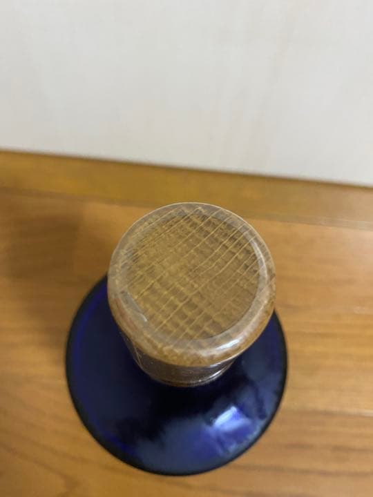 サントリー クレスト 12年 秋の花 限定ボトル 600ｍｌ