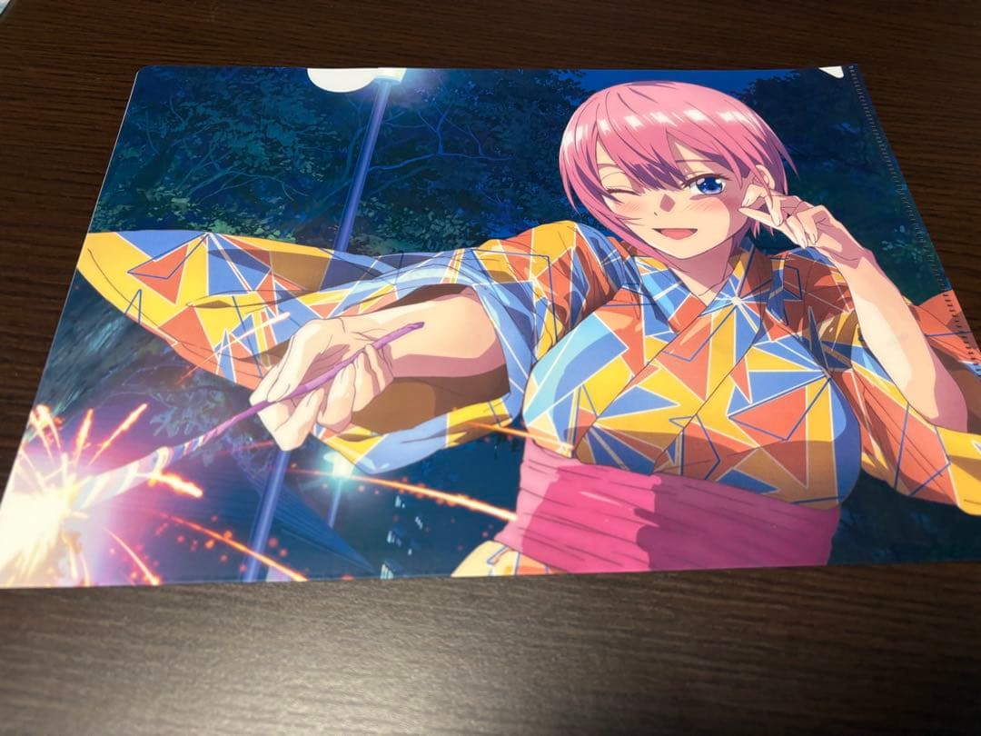 五等分の花嫁、カノカリ、ホロライブ、にじさんじ、ぼざろ、リゼロまとめ売り