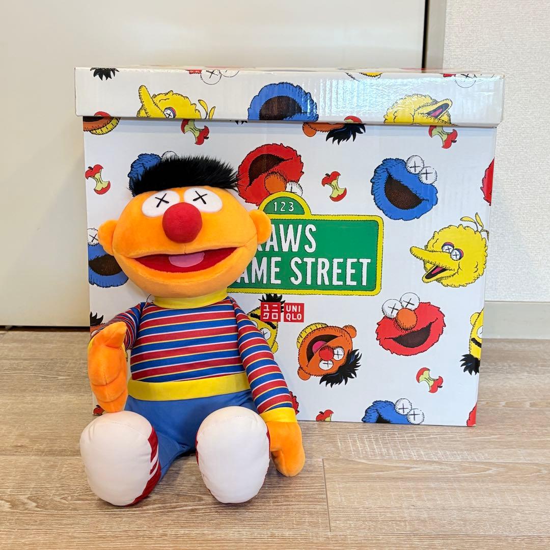 UNIQLO KAWS セサミストリート ぬいぐるみ 5体セット 箱付き
