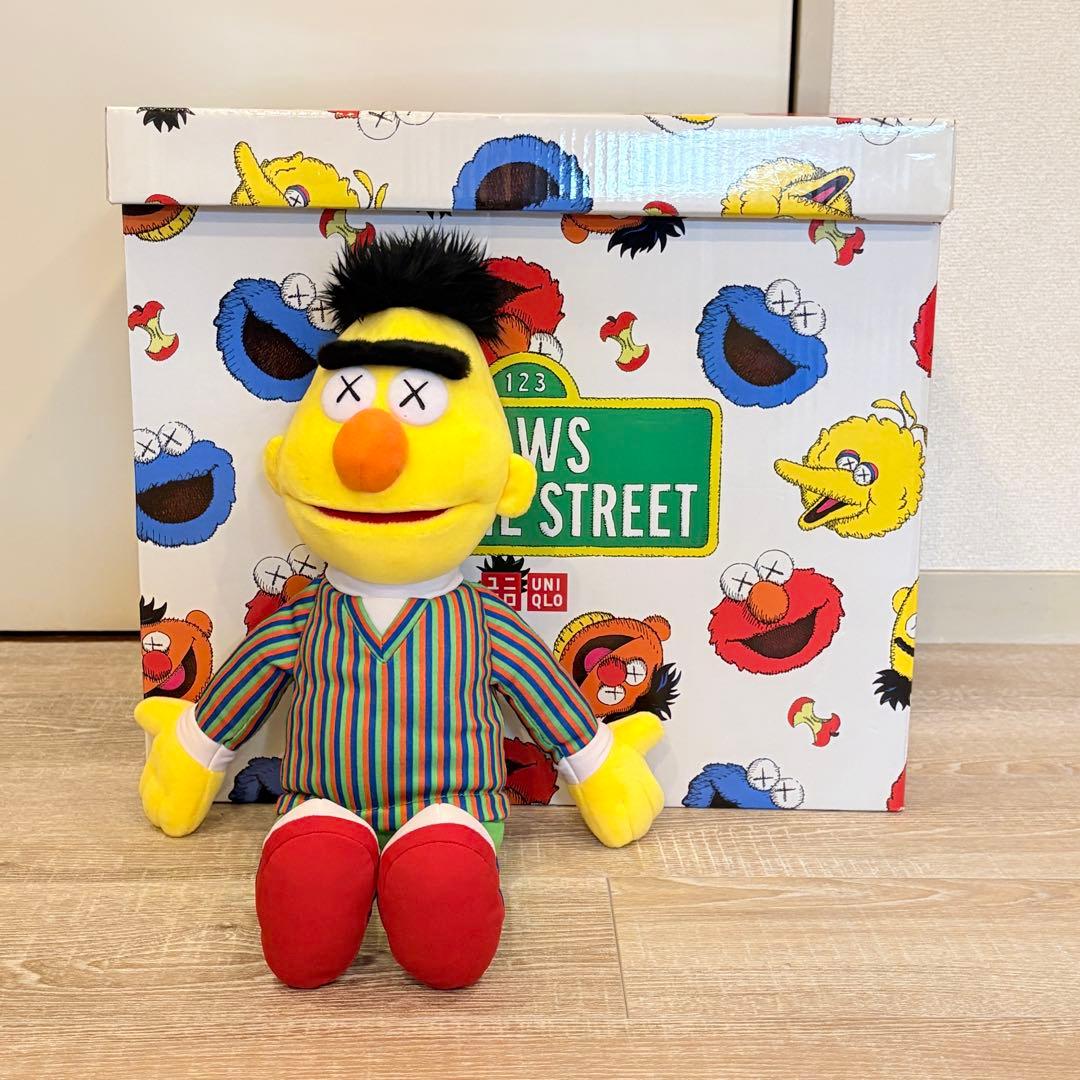 UNIQLO KAWS セサミストリート ぬいぐるみ 5体セット 箱付き