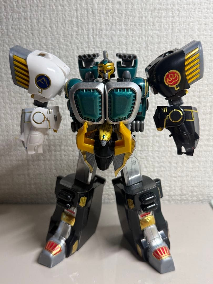 SMP 百獣合体 ガオマッスル/ガオライノス＆ガオマジロ