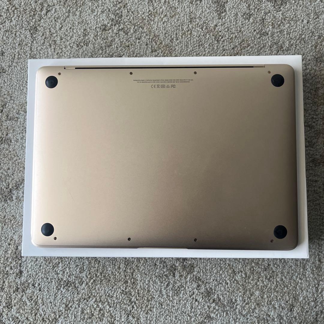 【昼割】Apple MacBook 2016年製 8GB/256GB