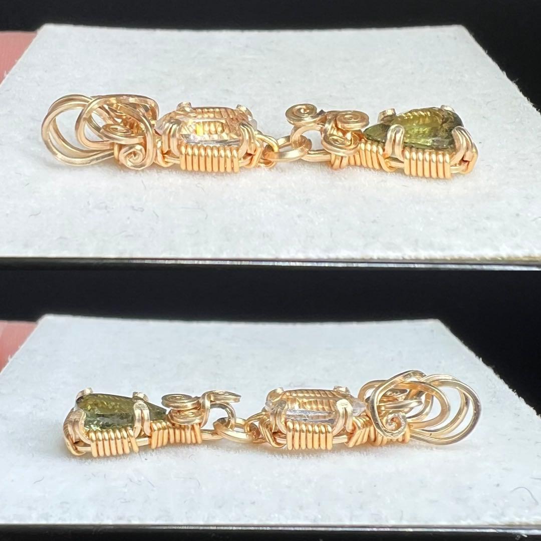 天然石　ペタライト＆モルダバイト ワイヤーラッピング　ペンダントトップ