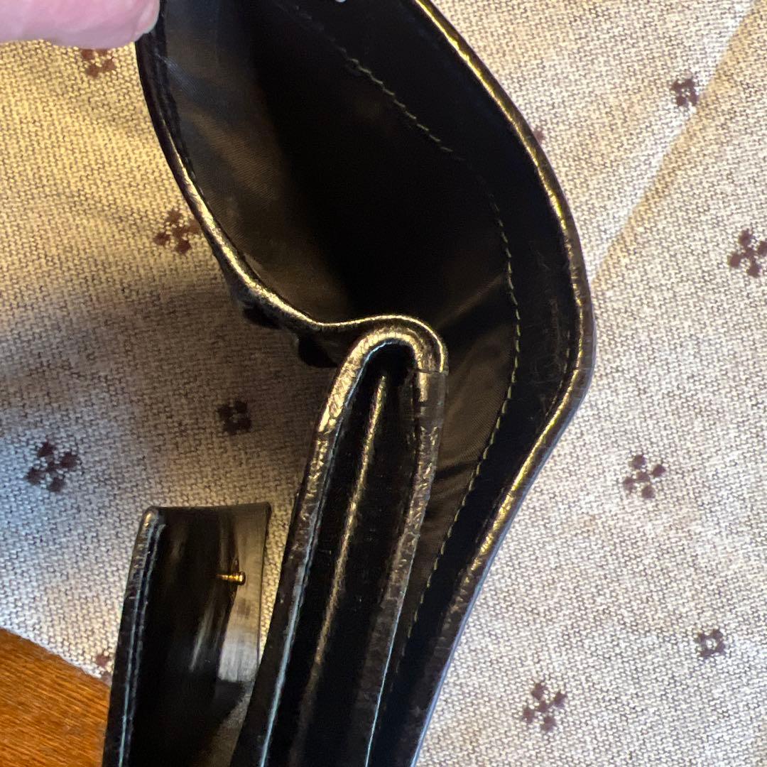 ミュウミュウ　マテラッセ　三つ折り財布　ブラック　レザー