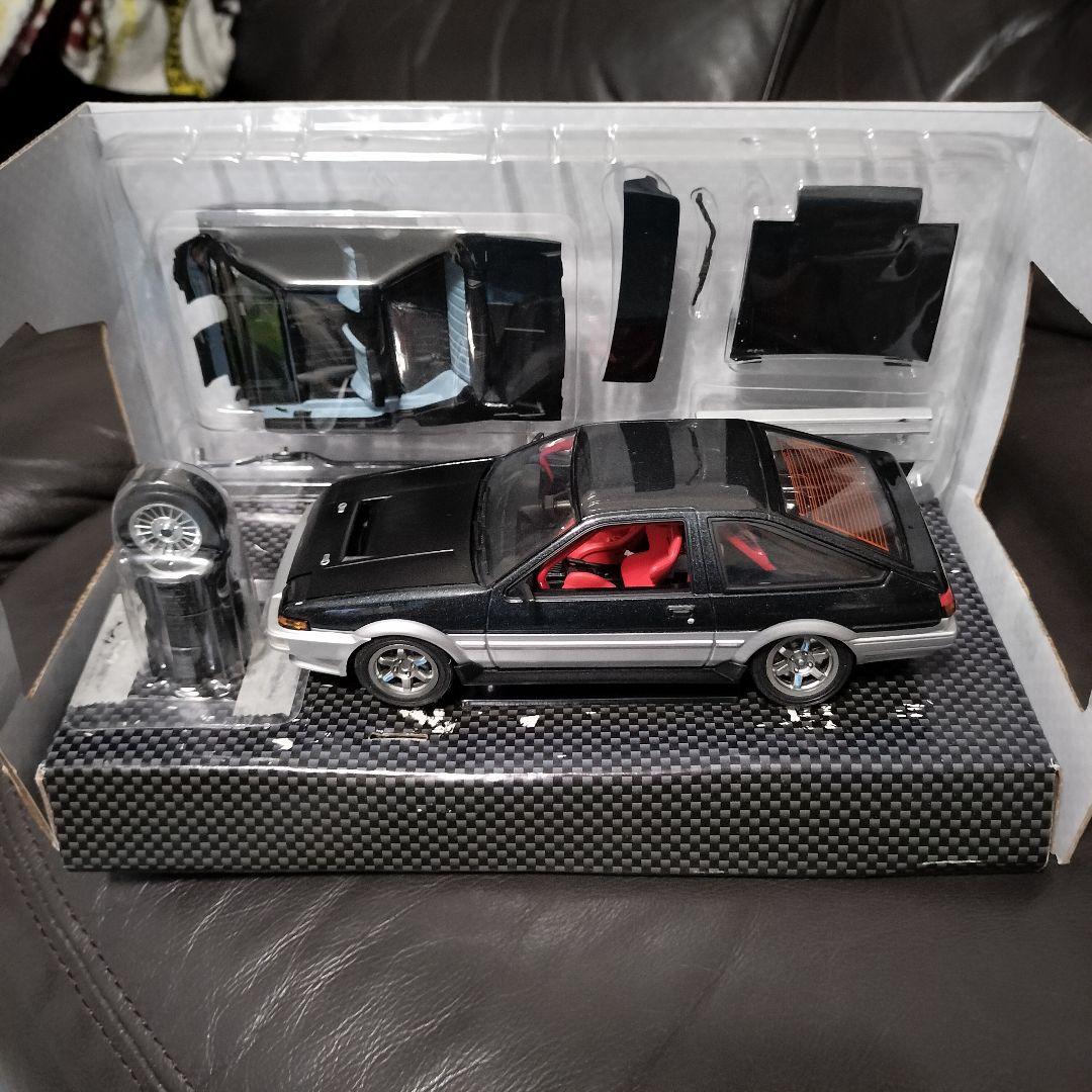 祝600評価DISM AE86後期型1985年ハチロクautoart風精巧モデル