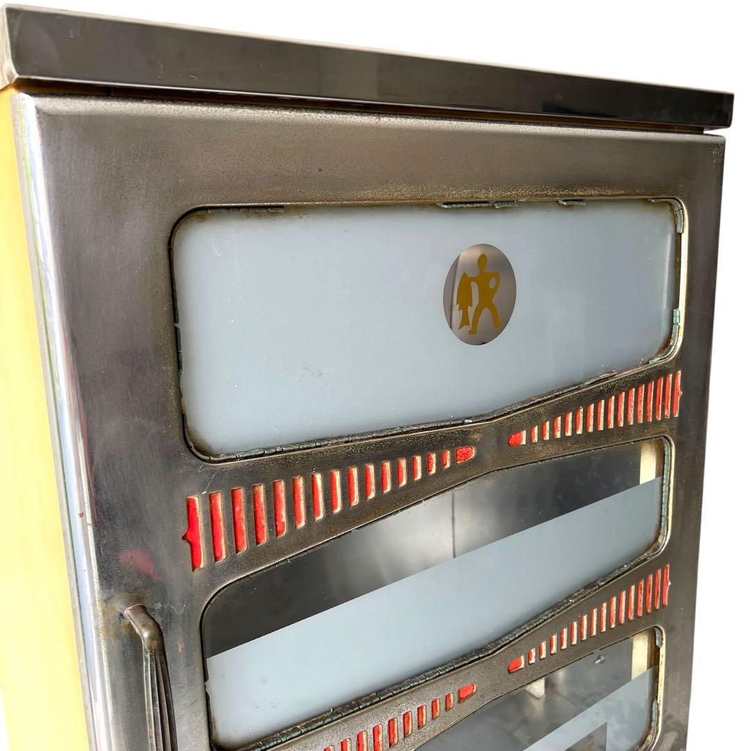 【希少品】昭和 レトロ　紫外線消毒器 ＆ 保管庫 床屋 理容店 ヴィンテージ