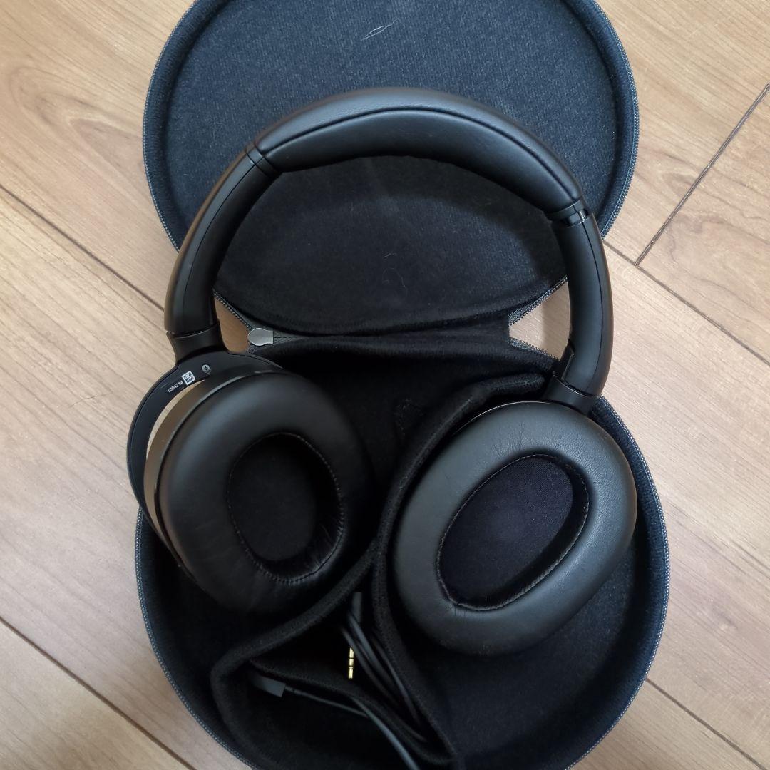 ヘッドホン SONY ULT WEAR