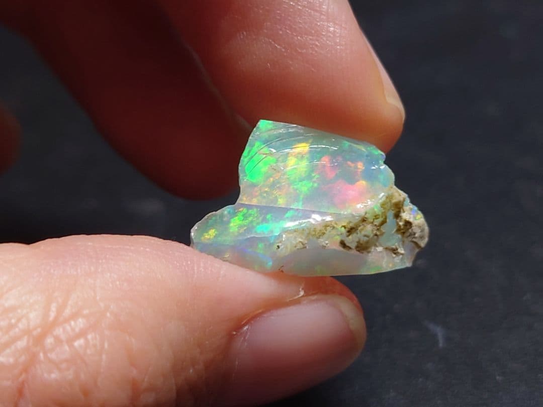 エチオピアウェロ産　オパール　ジュエリーグレード　鉱物標本　原石