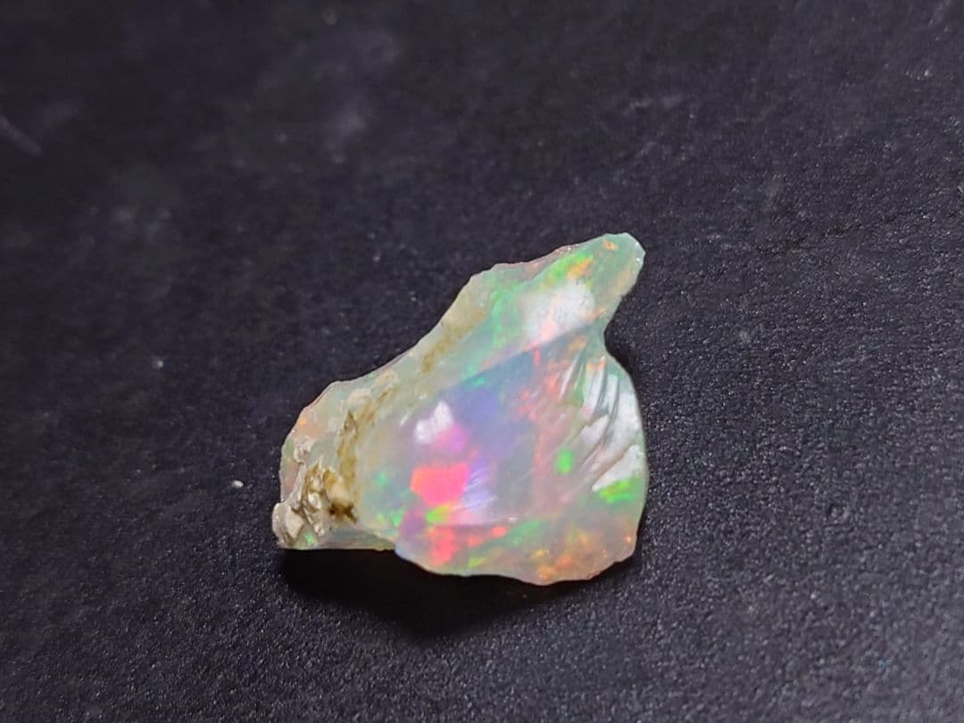 エチオピアウェロ産　オパール　ジュエリーグレード　鉱物標本　原石