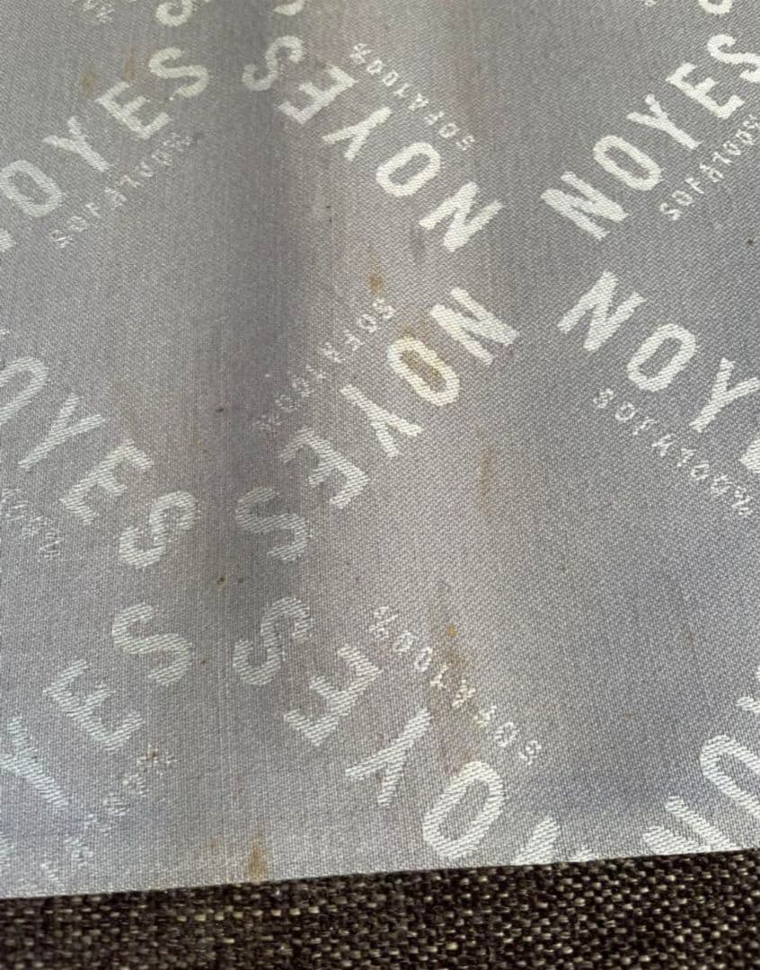 ダ*ト様 NOYES Decibel Light　3人掛け　両ひじソファ