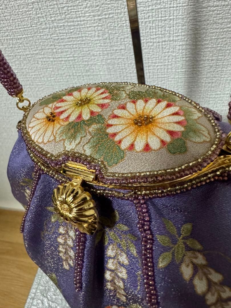 未使用品　花井幸子　パーティバック　美品　ビーズバッグ　がま口