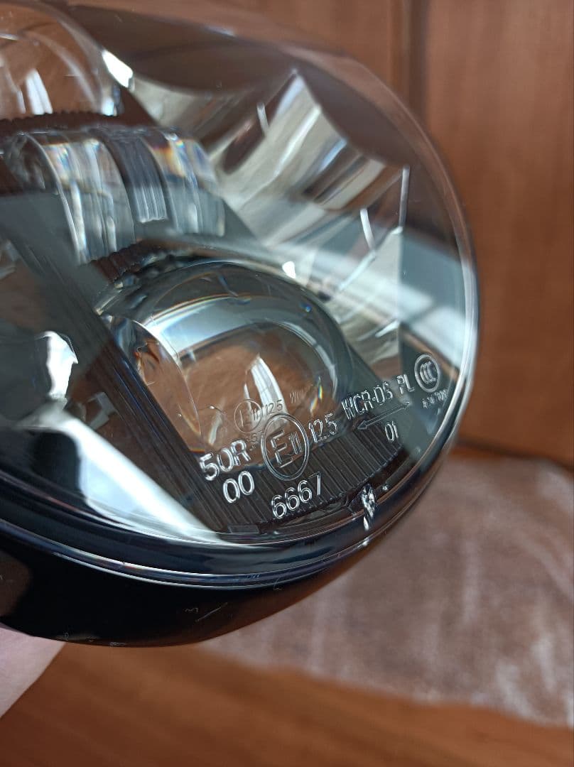 FXBR ブレイクアウト　純正ヘッドライト