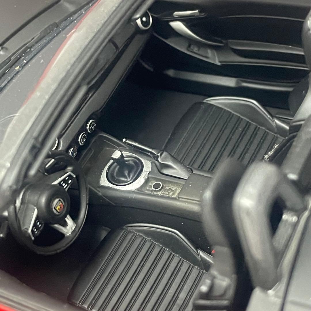 最終値下げ★TOPSPEED models1/18 アバルト124スパイダー