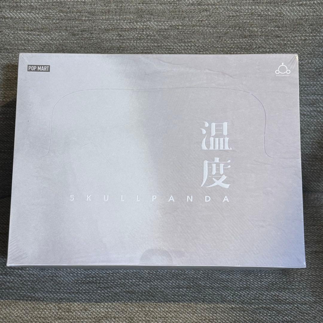 POP MART SKULLPANDA 温度　the warmth