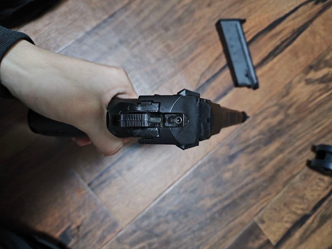 東京マルイ デザートイーグル.50AE 10インチインナーバレル交換済み