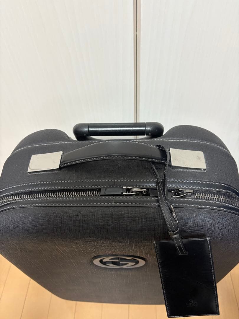 GUCCI ブラック キャリーケース