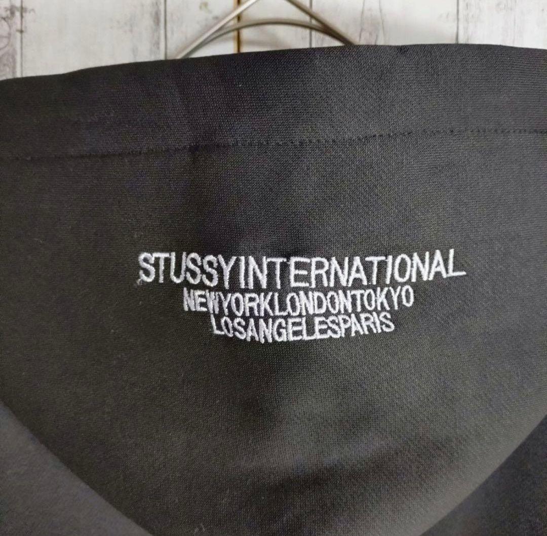 希少stussyパーカー　Lサイズ