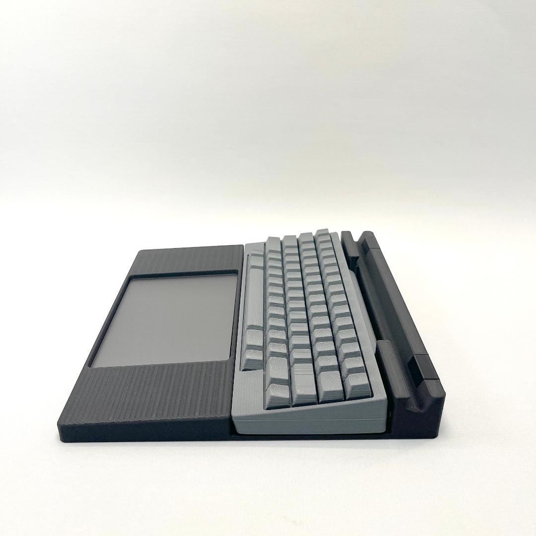 HHKB &Magic Trackpad向けドッキングトレイ