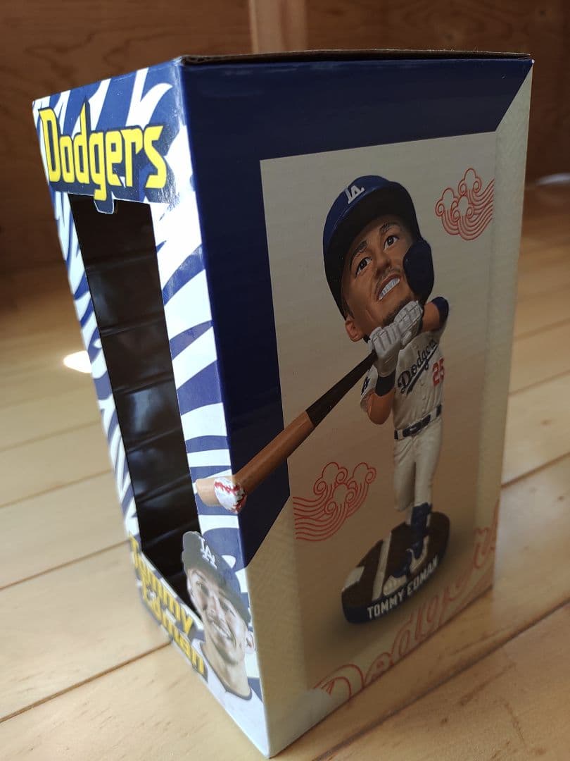 ボブルヘッド　エドマン