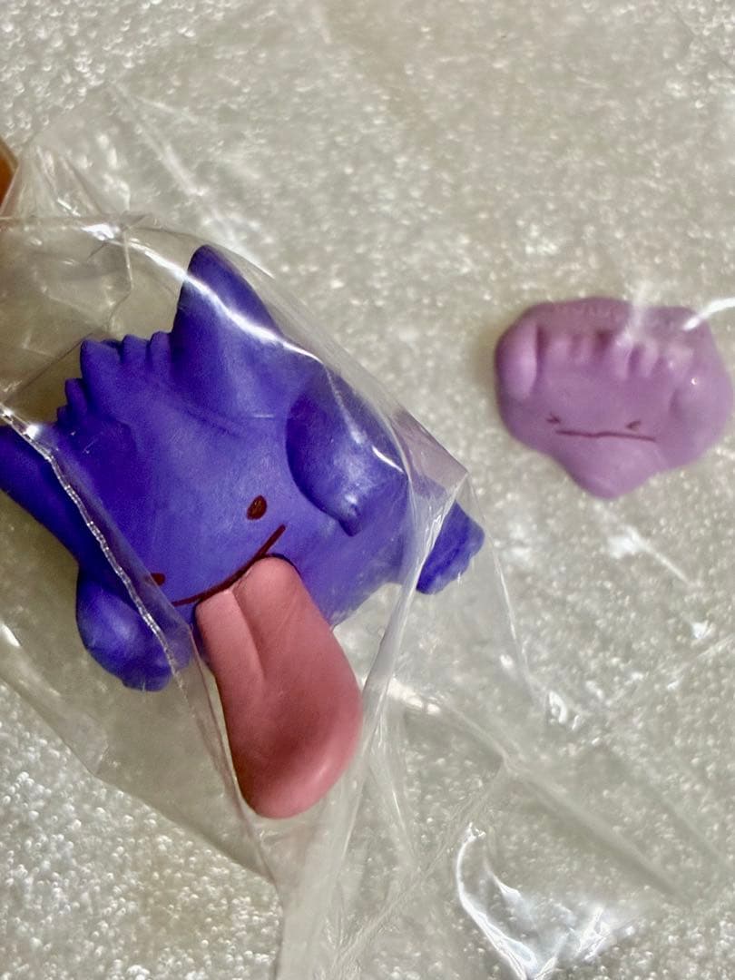 ポケモンセンター限定　へんしんメタモン　５種　ピカチュウ　ピチュー　ゲンガー　他